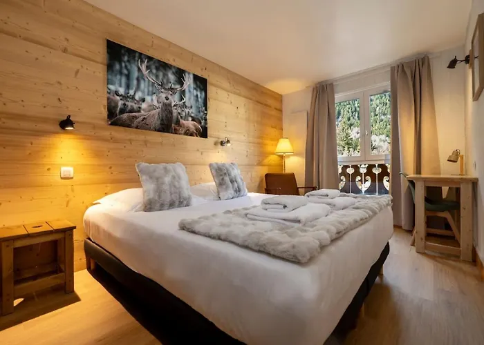 Cozy Sleeps 4 Mountain View 300m Lift * Chamonix